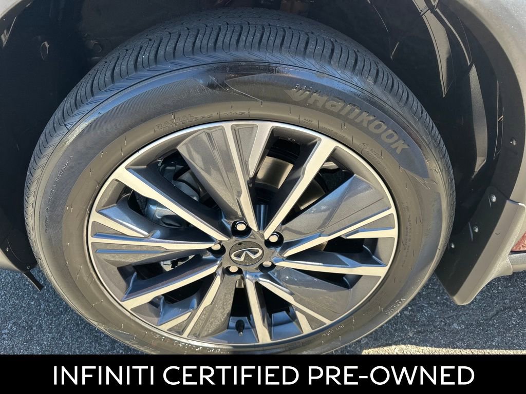 Certified 2026 INFINITI QX60 Luxe w/ Family Package image 15