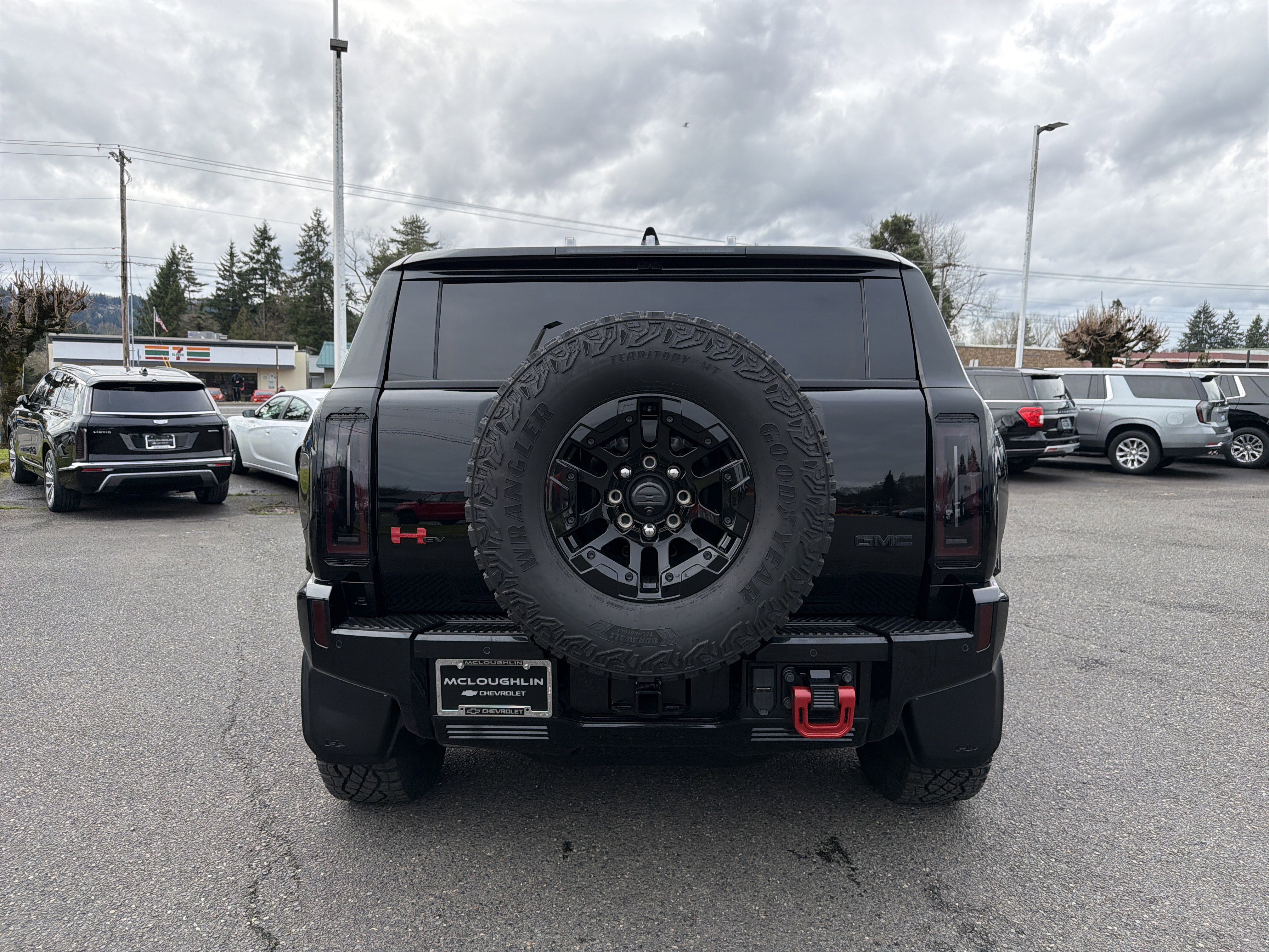 Used 2024 GMC Hummer EV 2X w/ Extreme Off-Road Package image 4