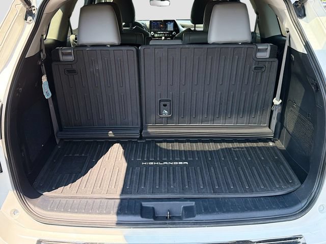 Used 2021 Toyota Highlander Platinum AWD/4WD image 26