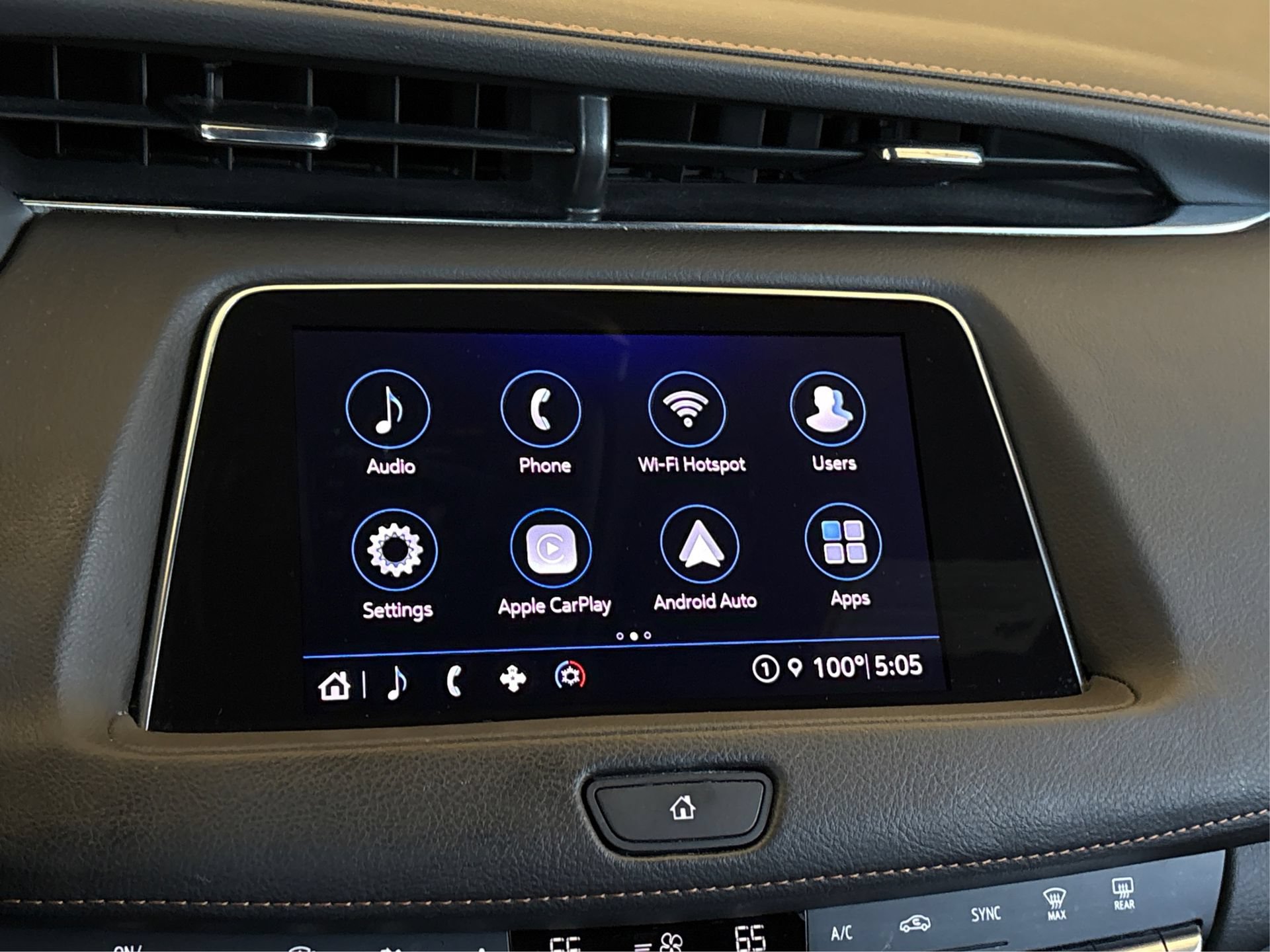 Used 2023 Cadillac XT4 Sport FWD image 22