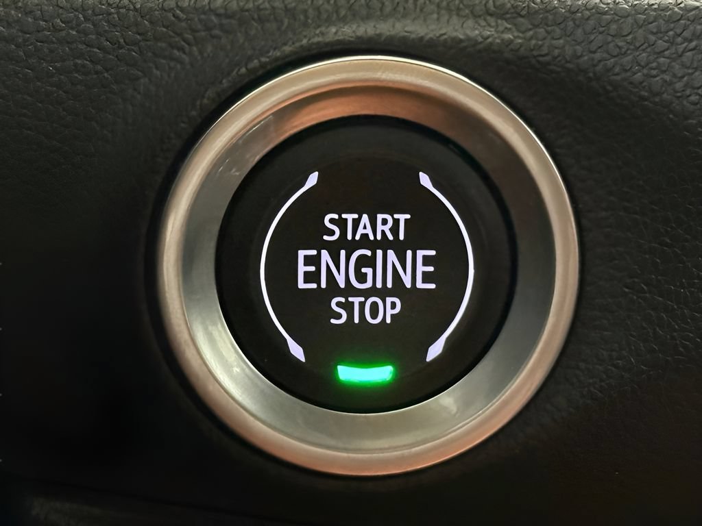 Used 2021 Buick Encore GX Preferred w/ Sport Touring Package FWD image 21
