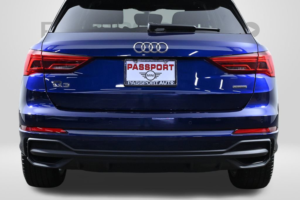 Used 2024 Audi Q3 2.0T Premium Plus w/ Premium Plus Package image 8