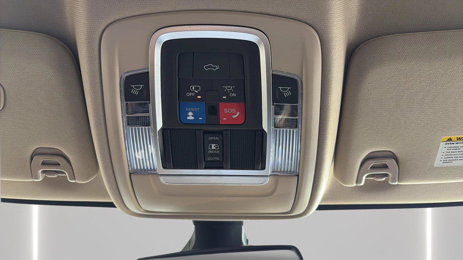 Used 2022 RAM 2500 Laramie AWD/4WD image 10