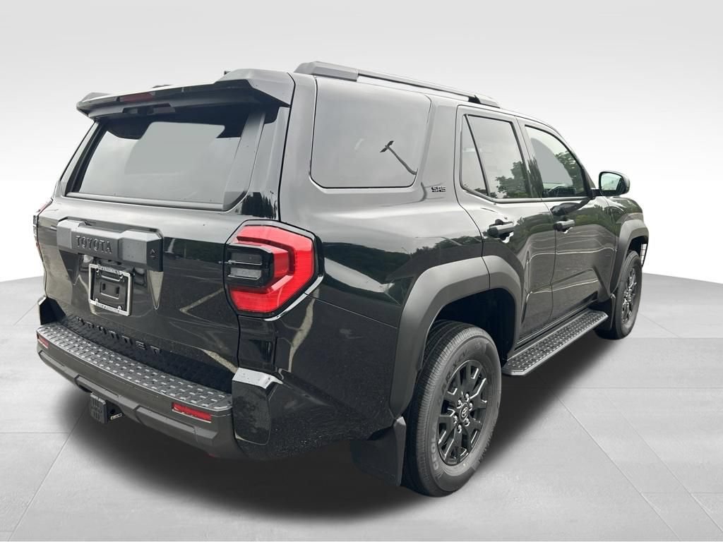 New 2026 Toyota 4Runner SR5 AWD/4WD image 5