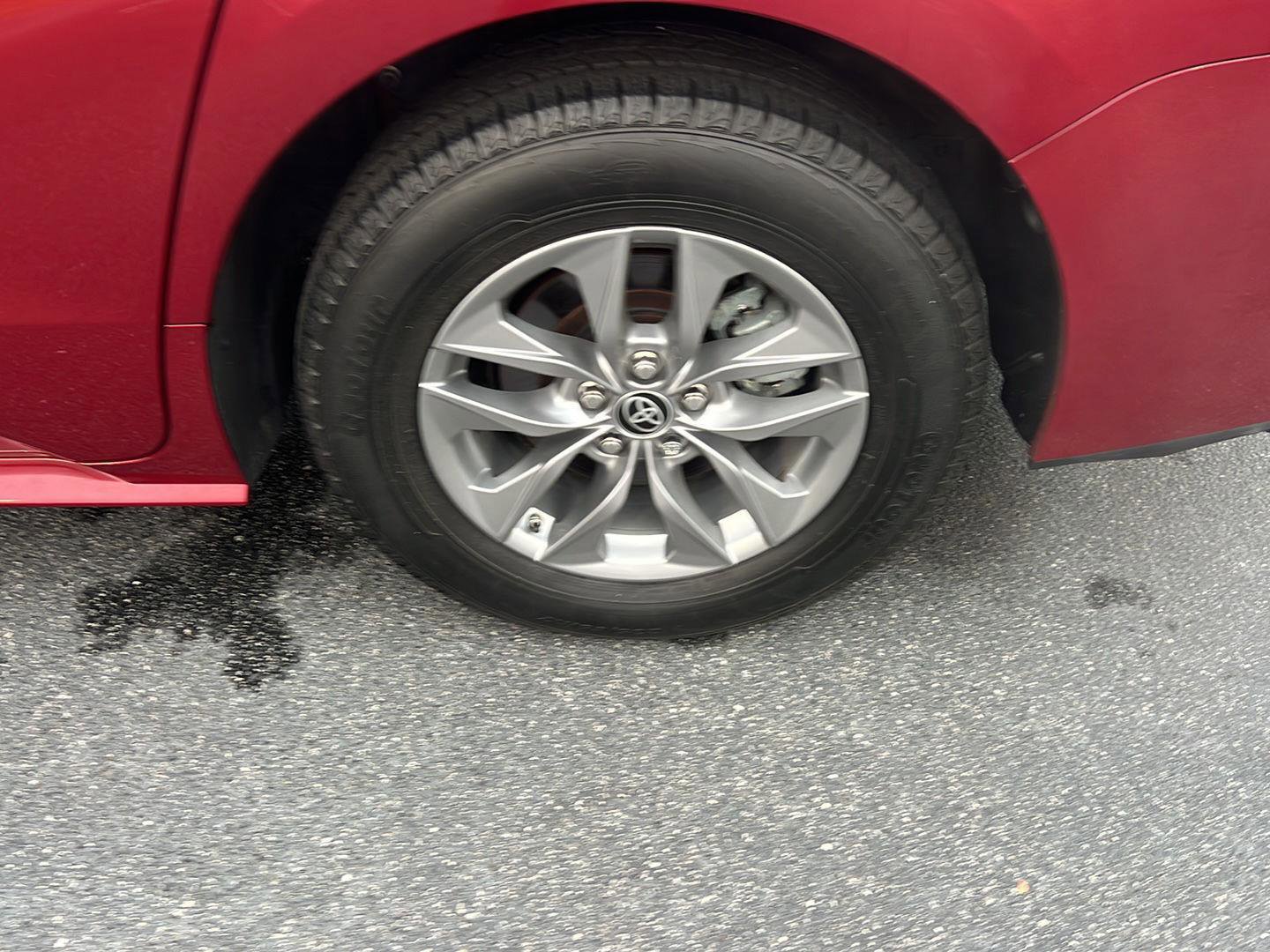 Certified 2022 Toyota Sienna XLE w/ XLE Plus Package image 37