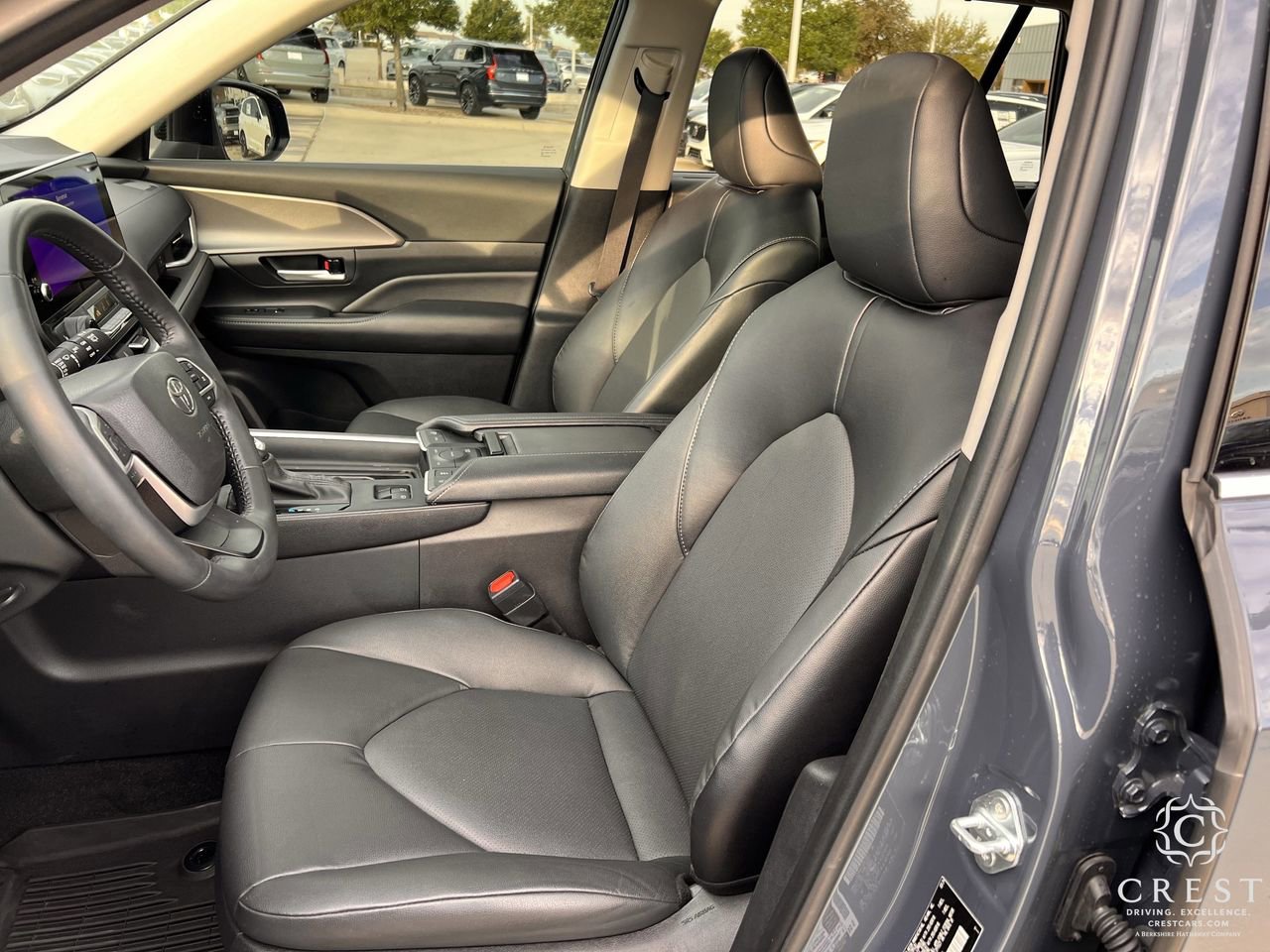 Used 2024 Toyota Grand Highlander XLE image 25