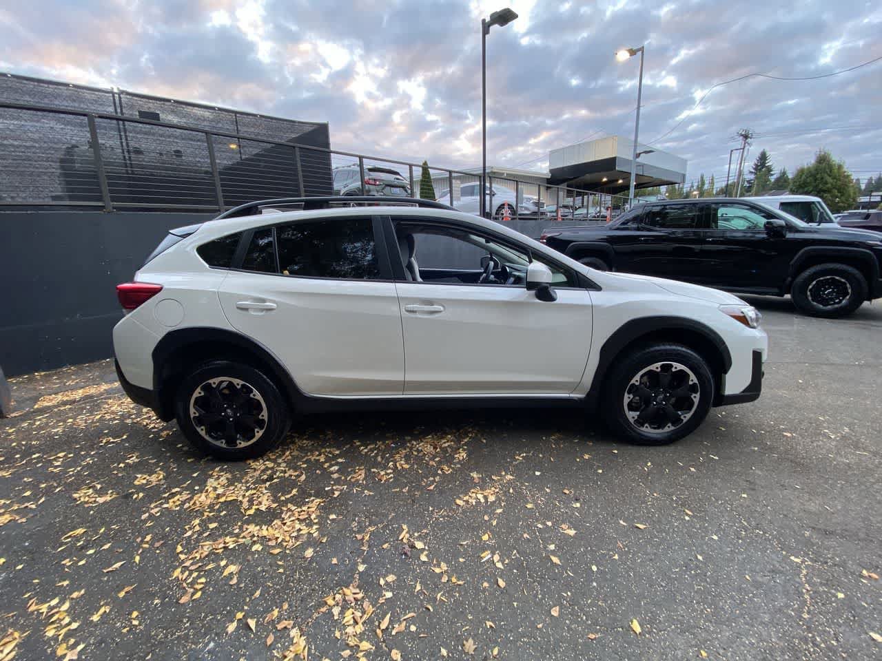 Used 2023 Subaru Crosstrek 2.0i Premium AWD/4WD image 7