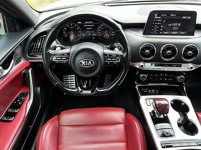 Used 2021 Kia Stinger GT2 RWD image 27