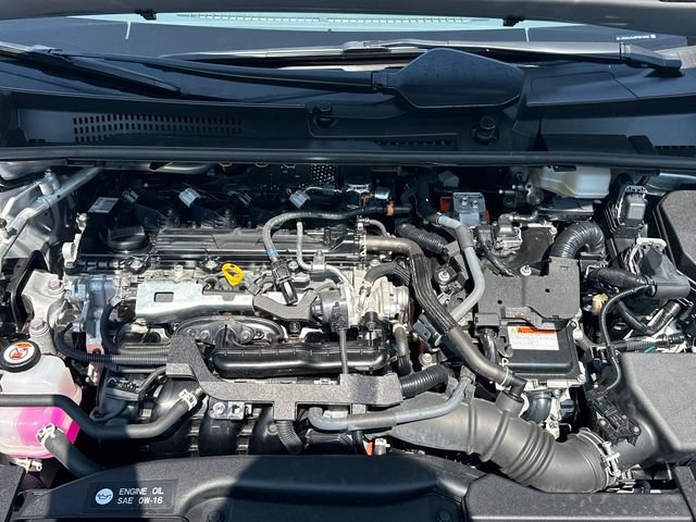 Used 2023 Toyota Prius XLE FWD image 26