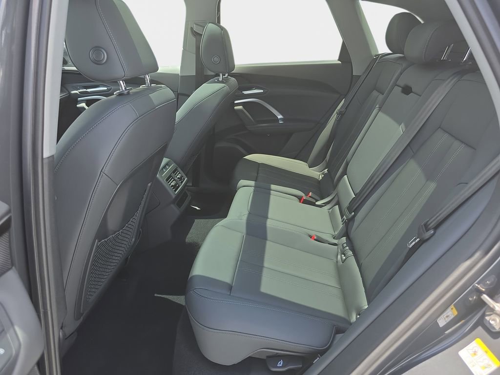 Certified 2025 Audi Q5 Premium w/ Convenience Package AWD/4WD image 24