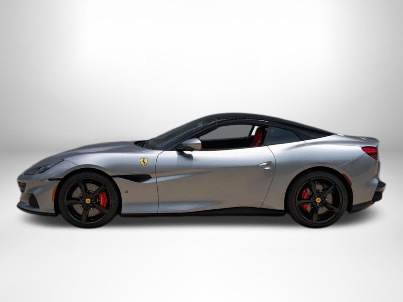 Used 2022 Ferrari Portofino M RWD image 4