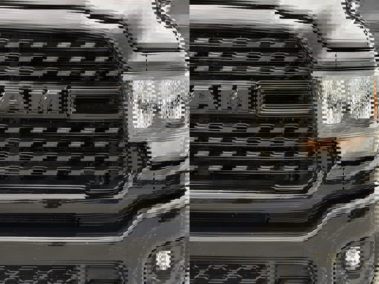 Used 2022 RAM 2500 Lone Star w/ Night Edition image 6