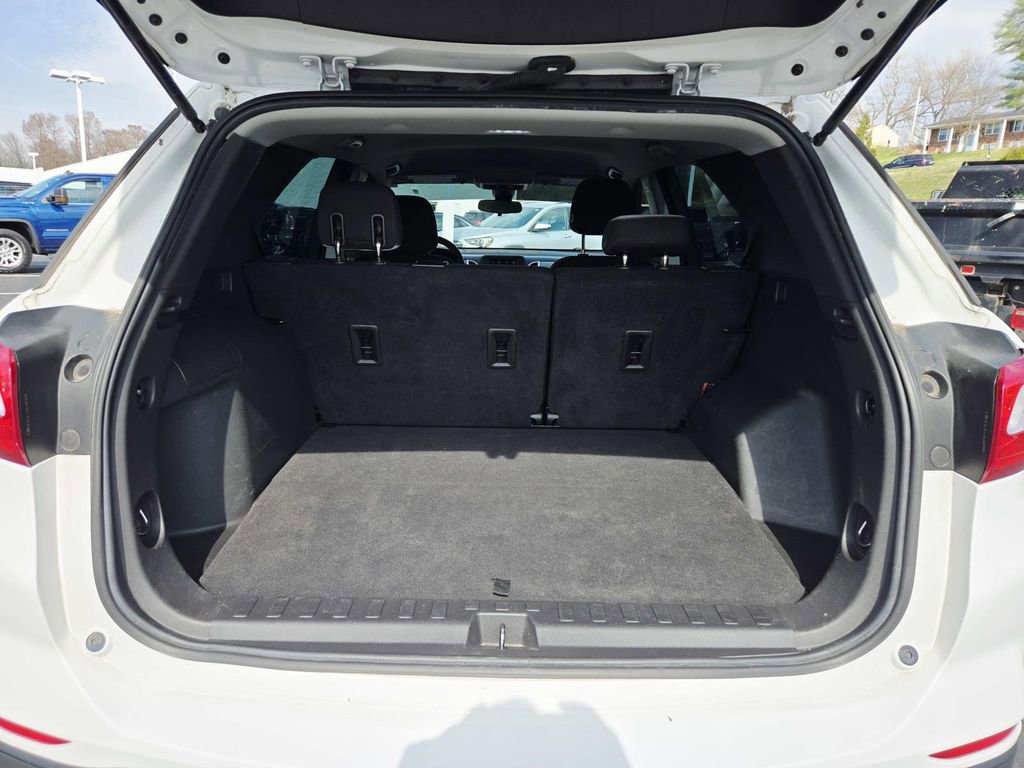 Used 2020 Chevrolet Equinox LS image 14