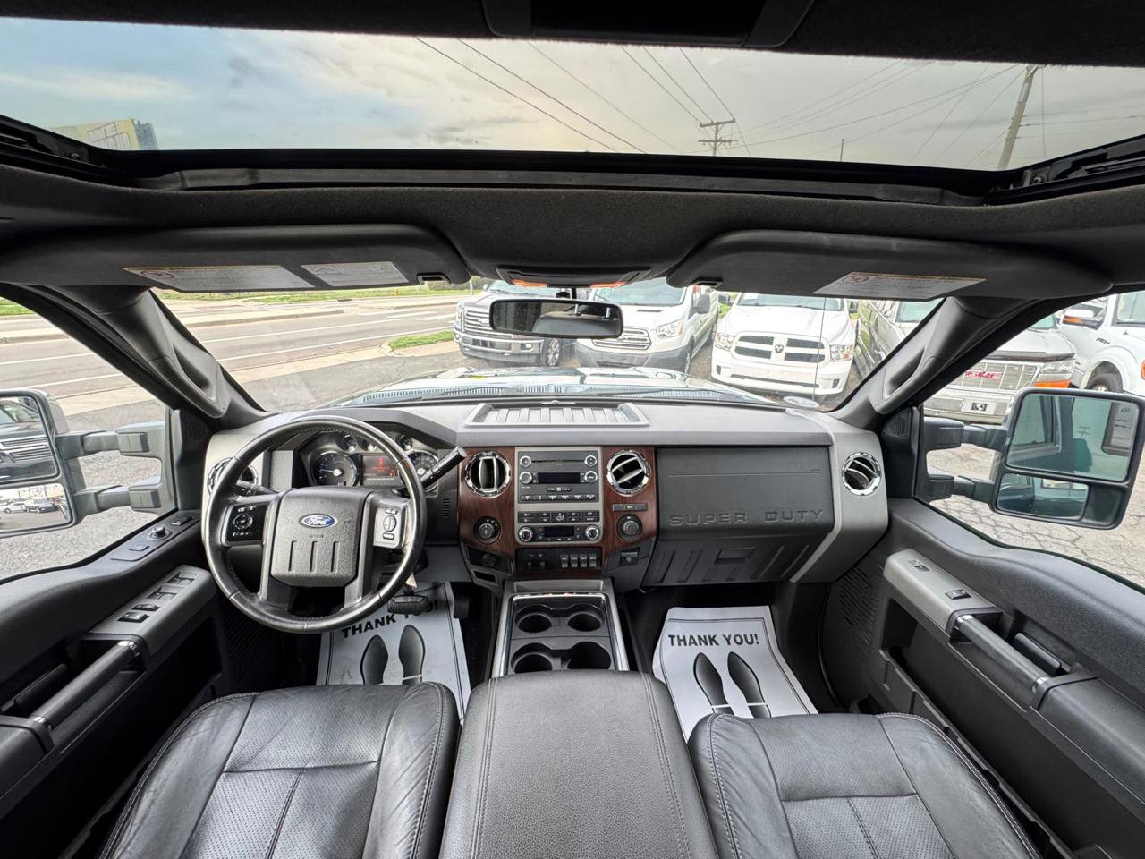 Used 2011 Ford F250 Lariat w/ Lariat Interior Pkg AWD/4WD image 7