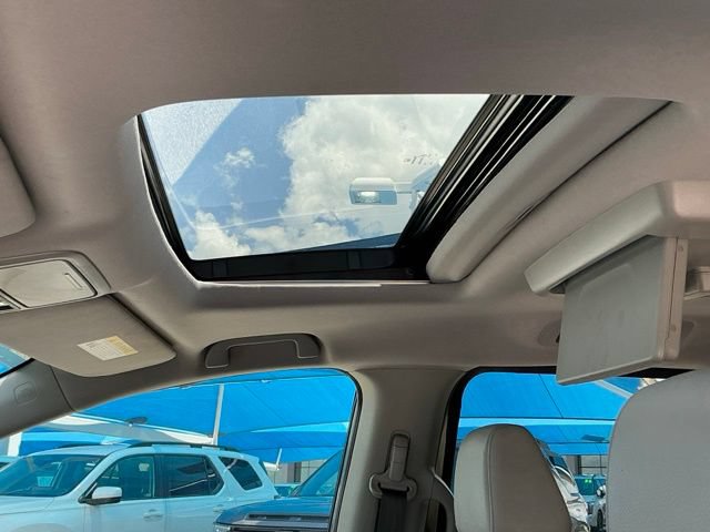 Certified 2024 Honda Odyssey Touring image 13