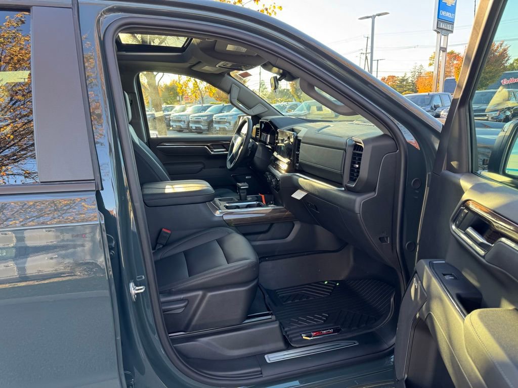 New 2026 Chevrolet Silverado 1500 LT Trail Boss w/ Safety Package image 24