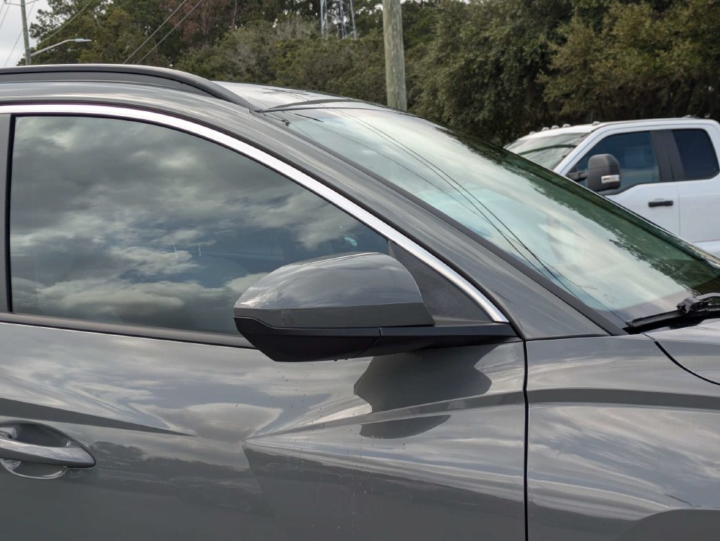 Used 2025 Hyundai Tucson SEL FWD image 12