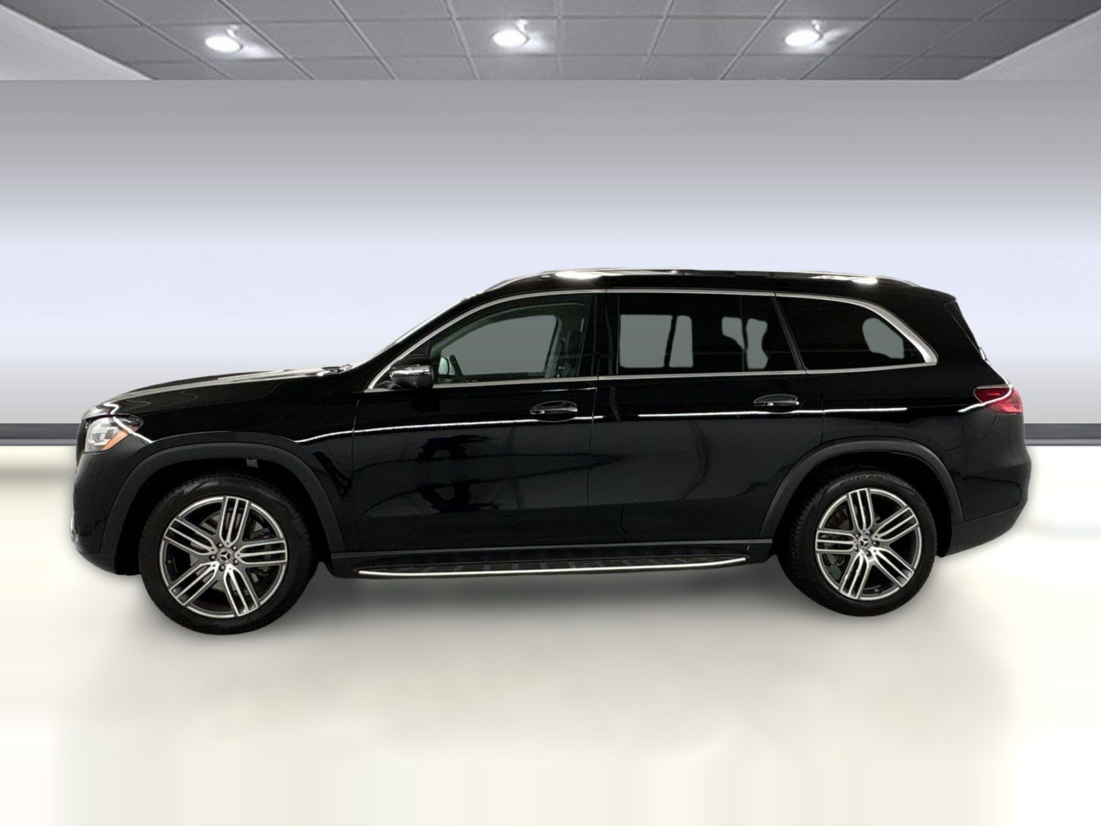 New 2026 Mercedes-Benz GLS 450 4MATIC image 2