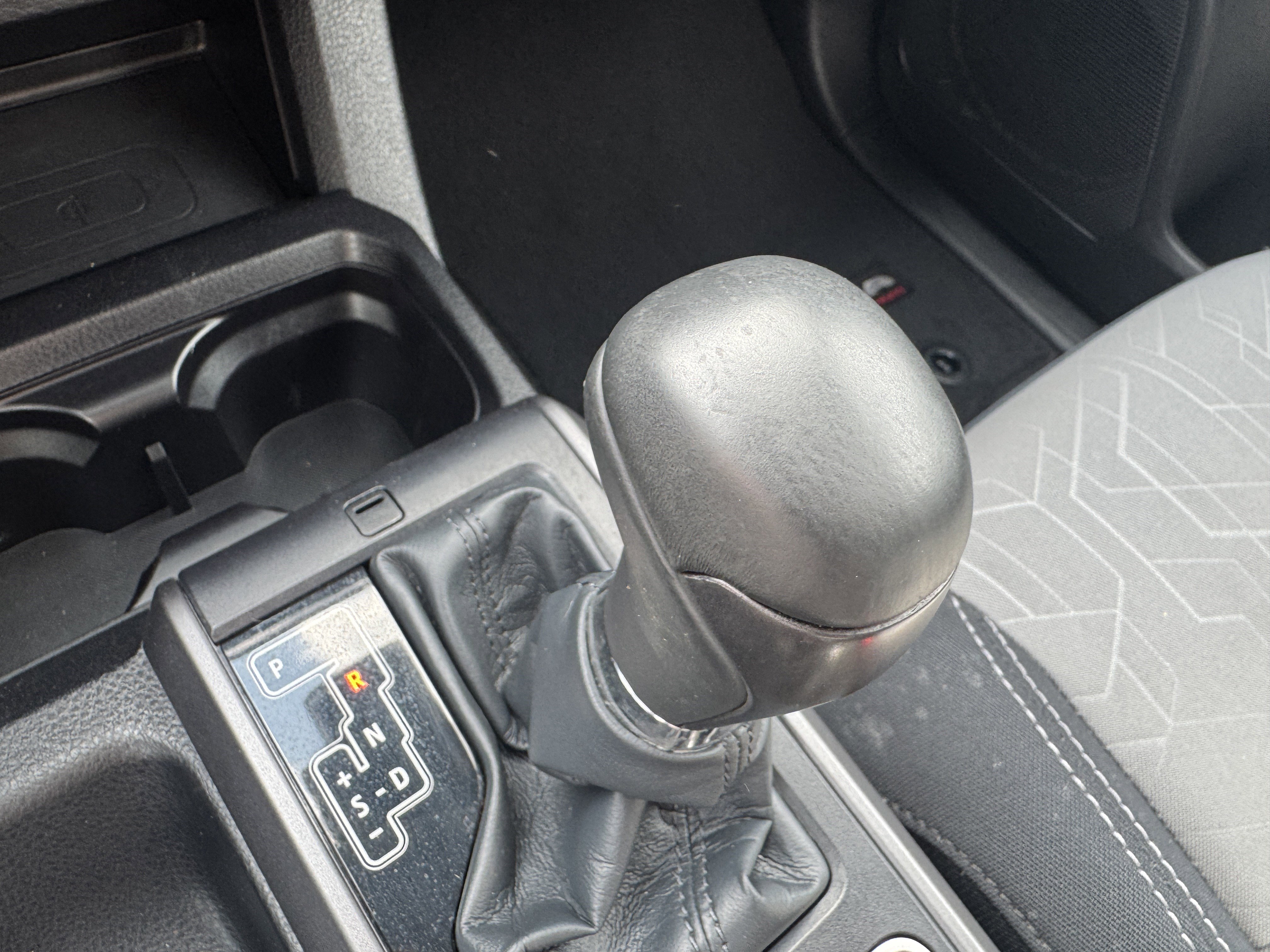 Used 2023 Toyota Tacoma TRD Off-Road AWD/4WD image 38