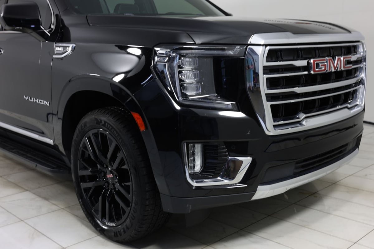 Used 2023 GMC Yukon XL SLT AWD/4WD image 37