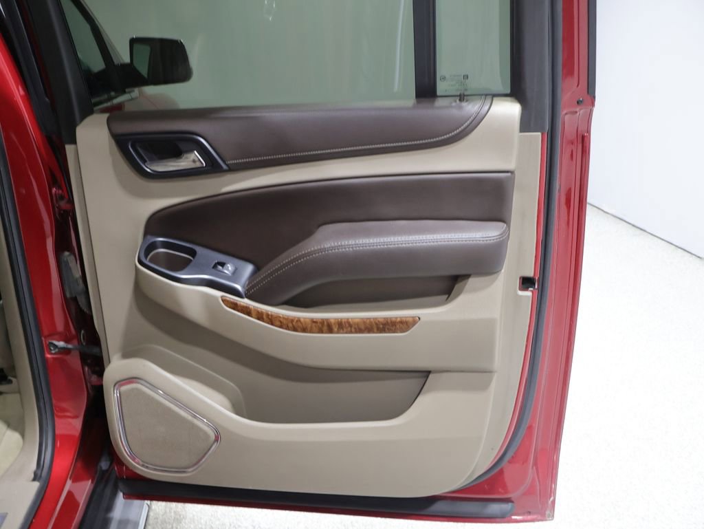 Used 2015 Chevrolet Suburban LTZ AWD/4WD image 23