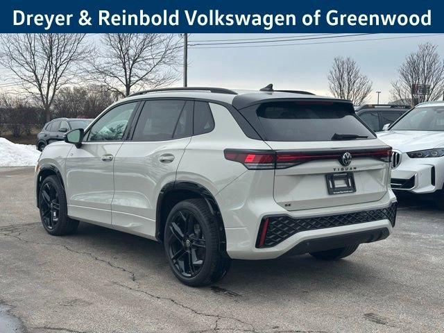 New 2026 Volkswagen Tiguan SE R-Line image 5