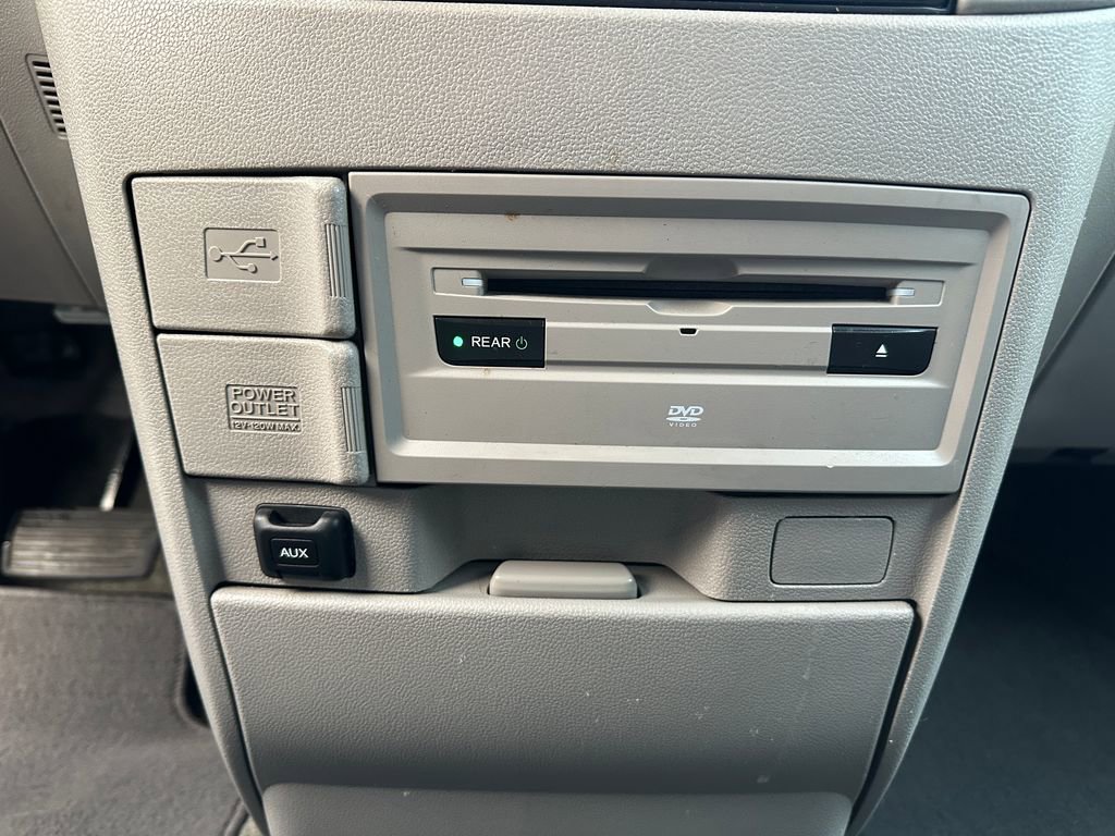 Used 2016 Honda Odyssey SE image 19