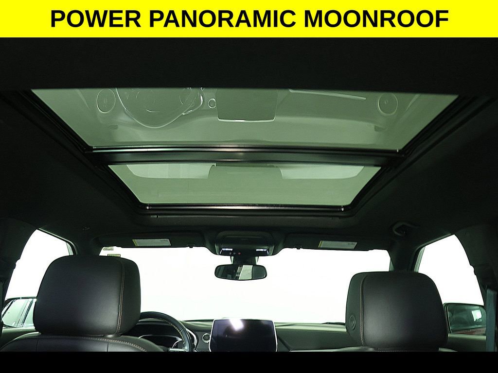 Used 2023 Chevrolet Blazer Premier image 3