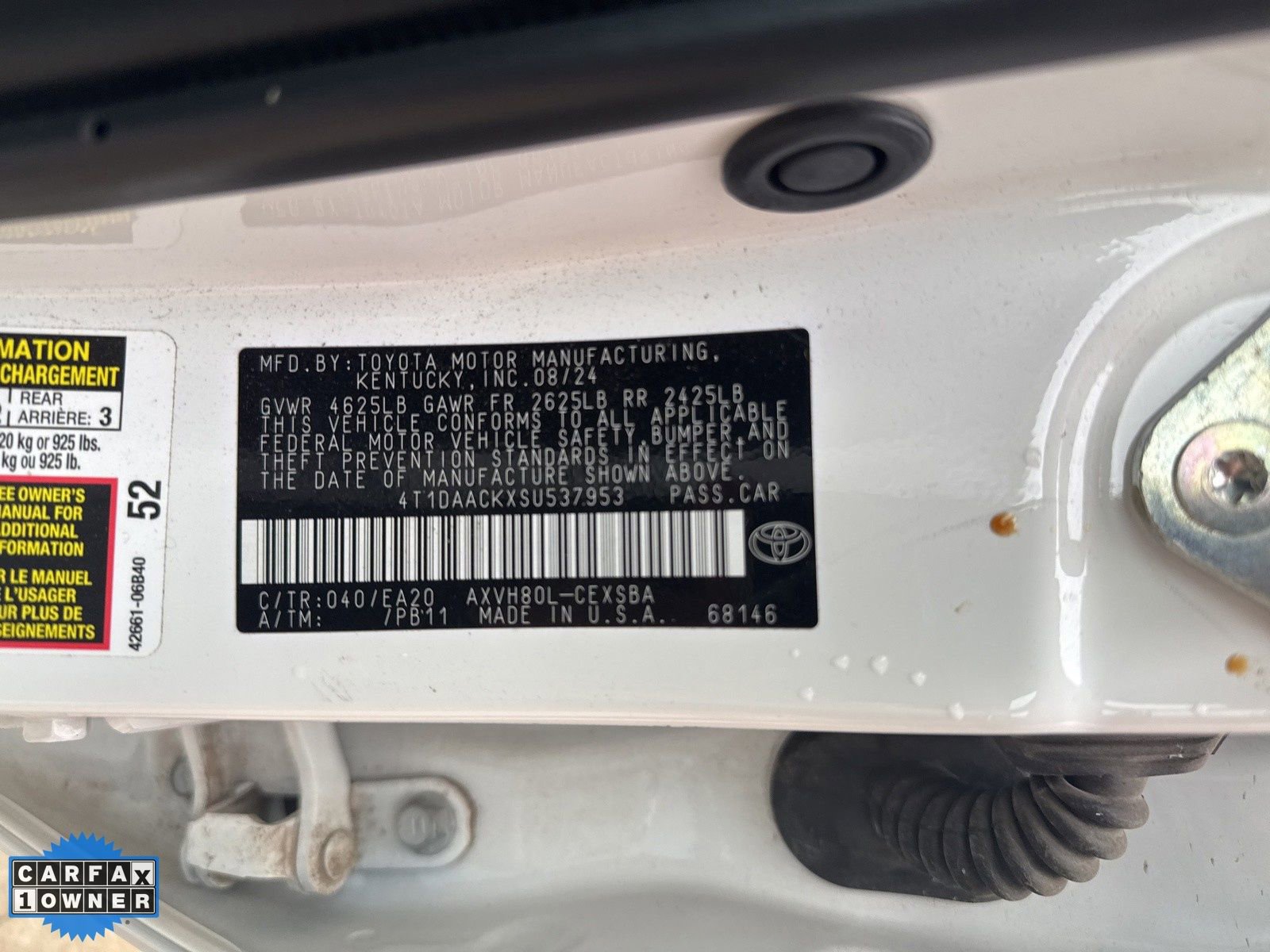 Used 2025 Toyota Camry SE image 11