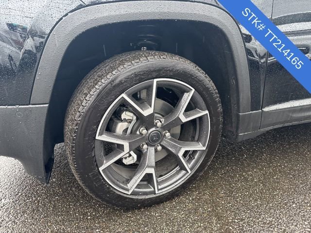 New 2026 Jeep Cherokee Overland image 4