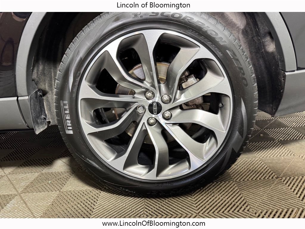 Certified 2025 Lincoln Aviator Reserve AWD/4WD image 25