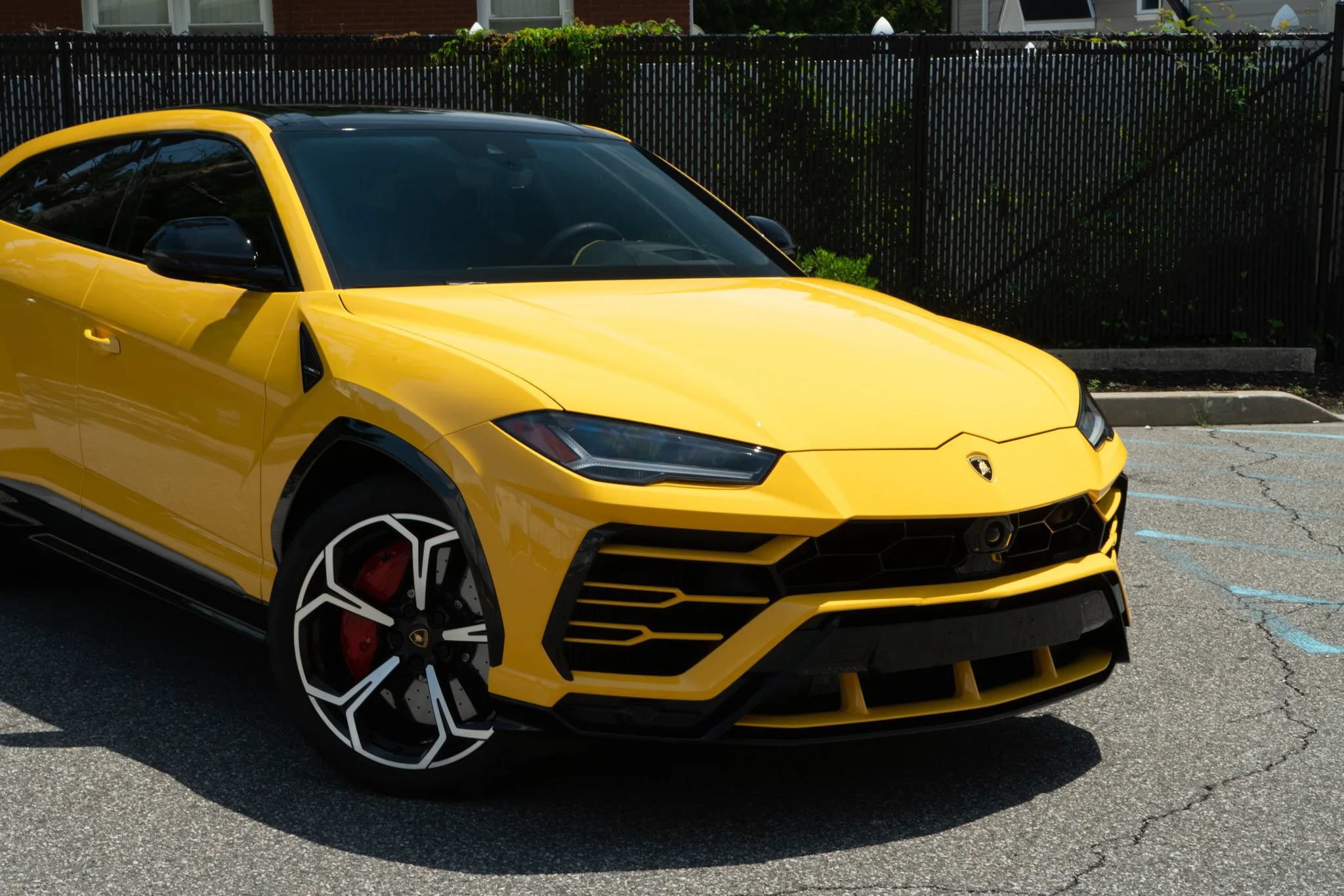 Used 2021 Lamborghini Urus AWD/4WD image 25