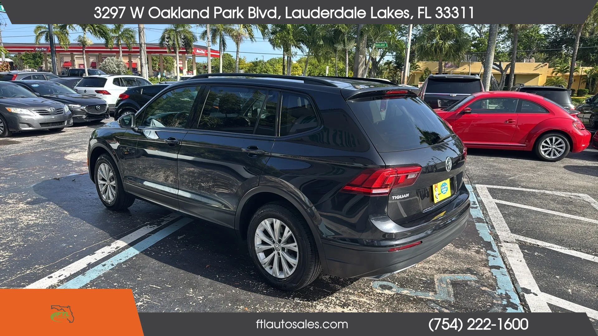 Used 2018 Volkswagen Tiguan S w/ Front Fog Lights Package FWD image 8