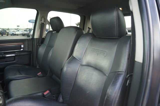 Used 2015 RAM 1500 Laramie w/ Convenience Group AWD/4WD image 10