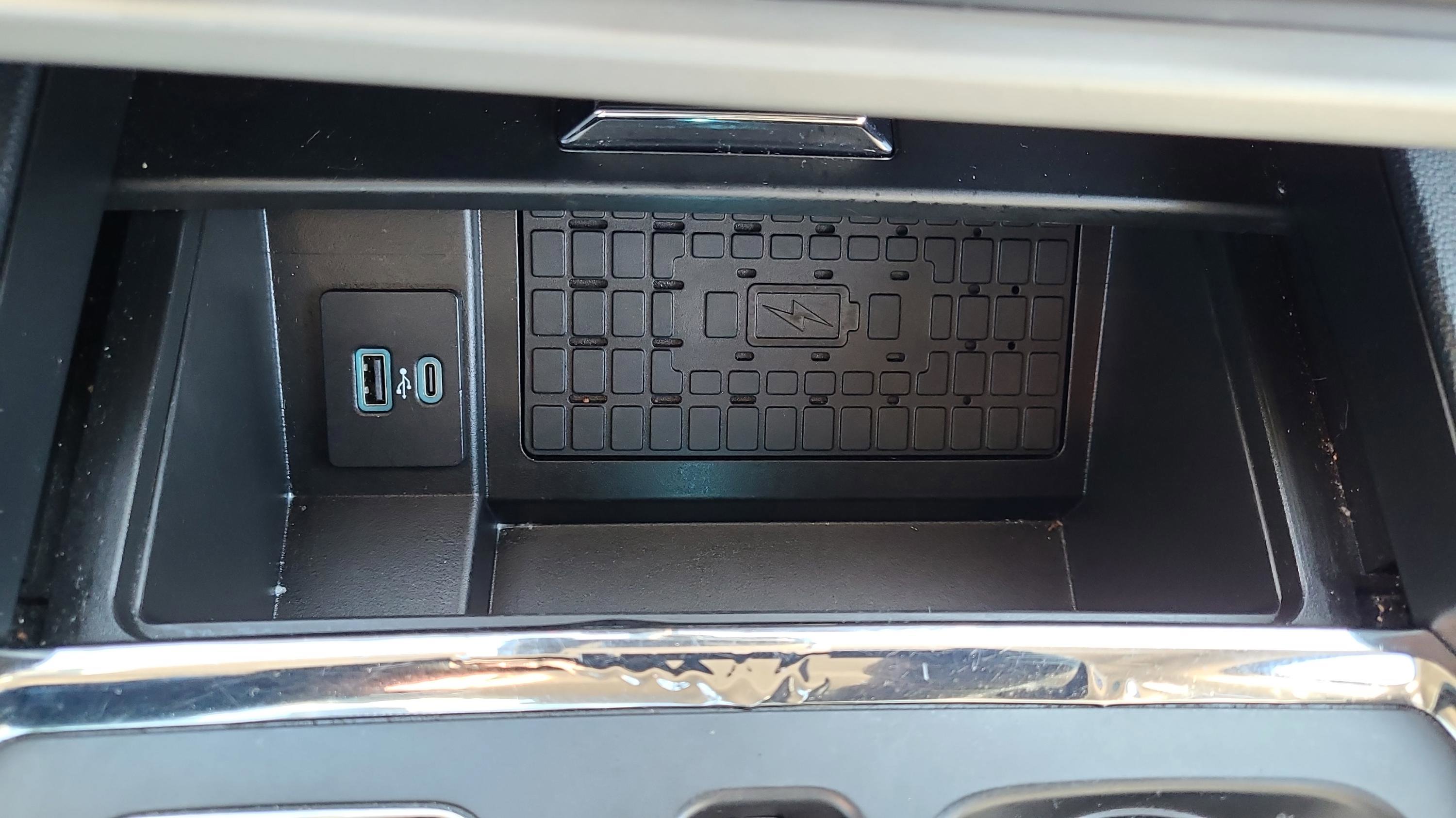 Certified 2022 Ford Expedition XLT image 23