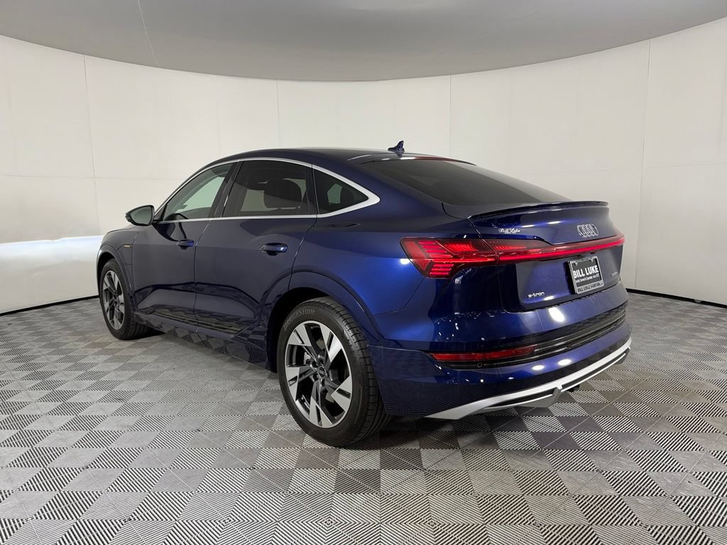 Used 2022 Audi e-tron Premium AWD/4WD image 9