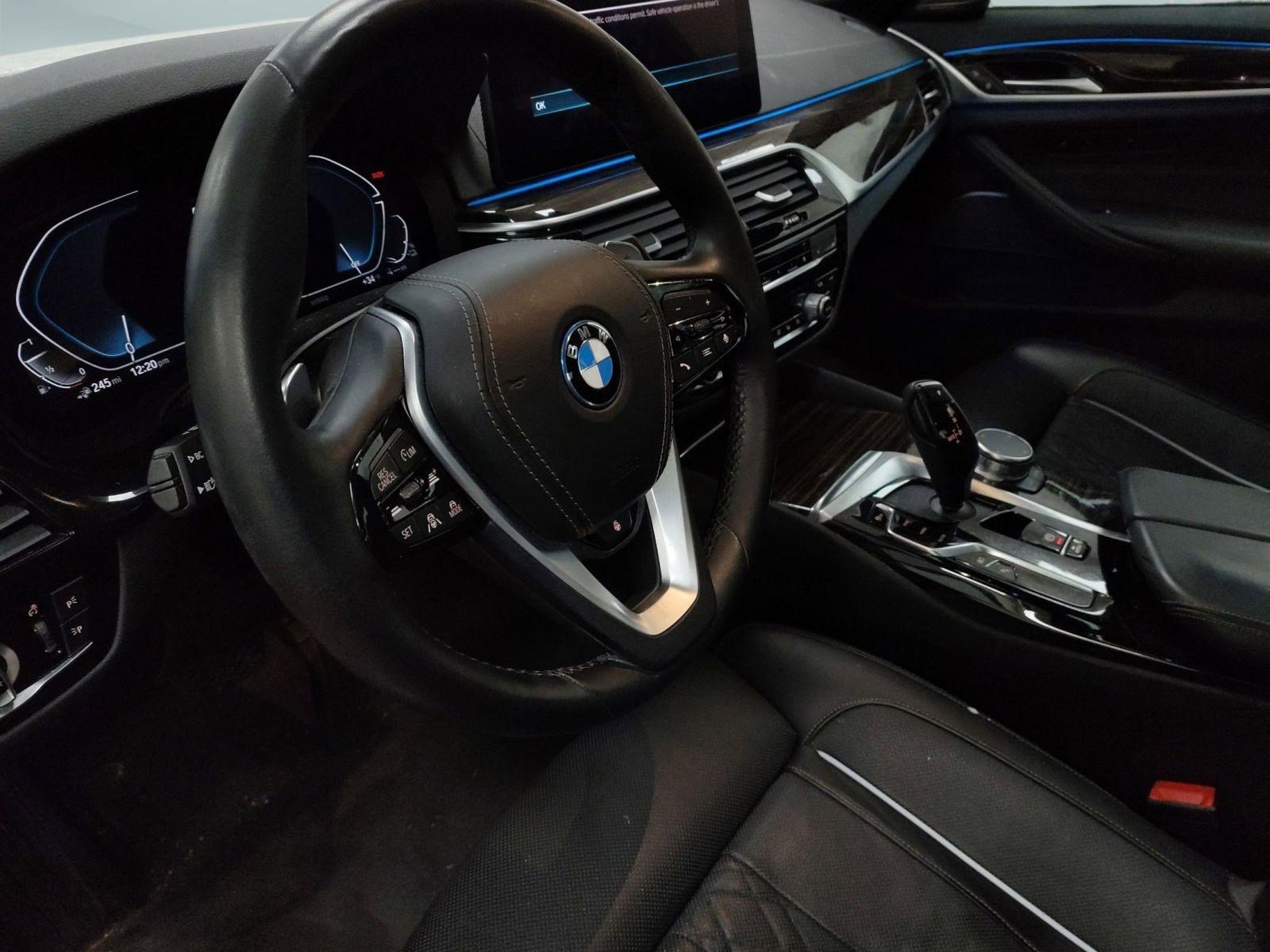 Used 2023 BMW 530e xDrive 530e xDrive w/ Premium Package image 4