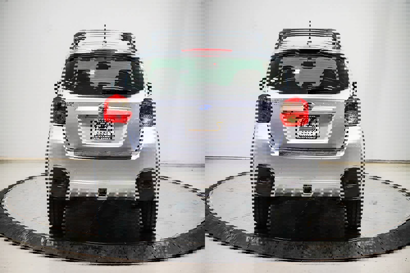 Used 2016 Subaru Crosstrek 2.0i Premium image 3