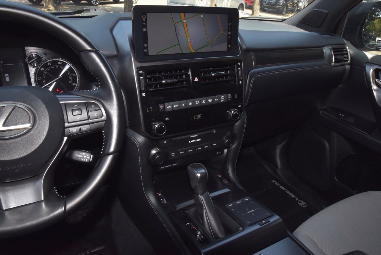 Used 2023 Lexus GX 460 w/ Black Line Special Edition AWD/4WD image 27
