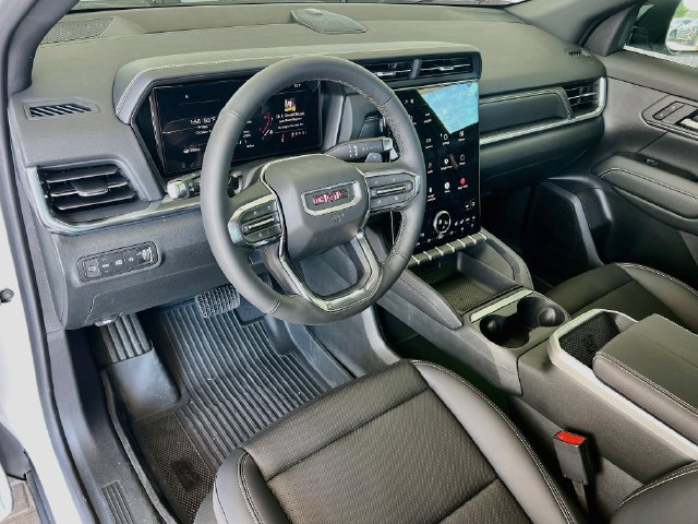 New 2027 GMC Terrain Elevation w/ Elevation Premium Package FWD image 6