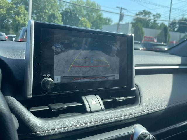 Used 2025 Toyota RAV4 XLE AWD/4WD image 30