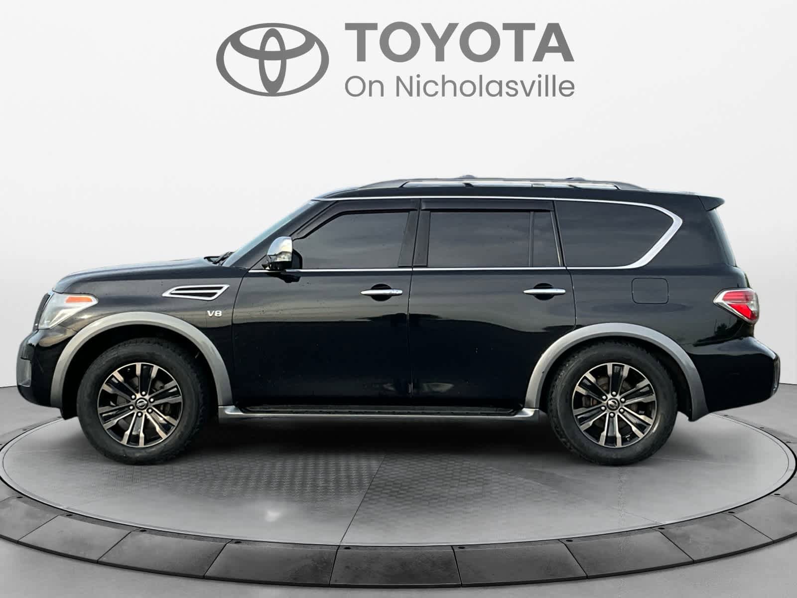 Used 2017 Nissan Armada Platinum w/ Captain Seat Package AWD/4WD image 3