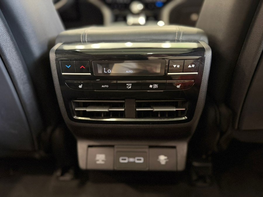 Used 2023 Acura MDX SH-AWD w/ Advance Package image 22