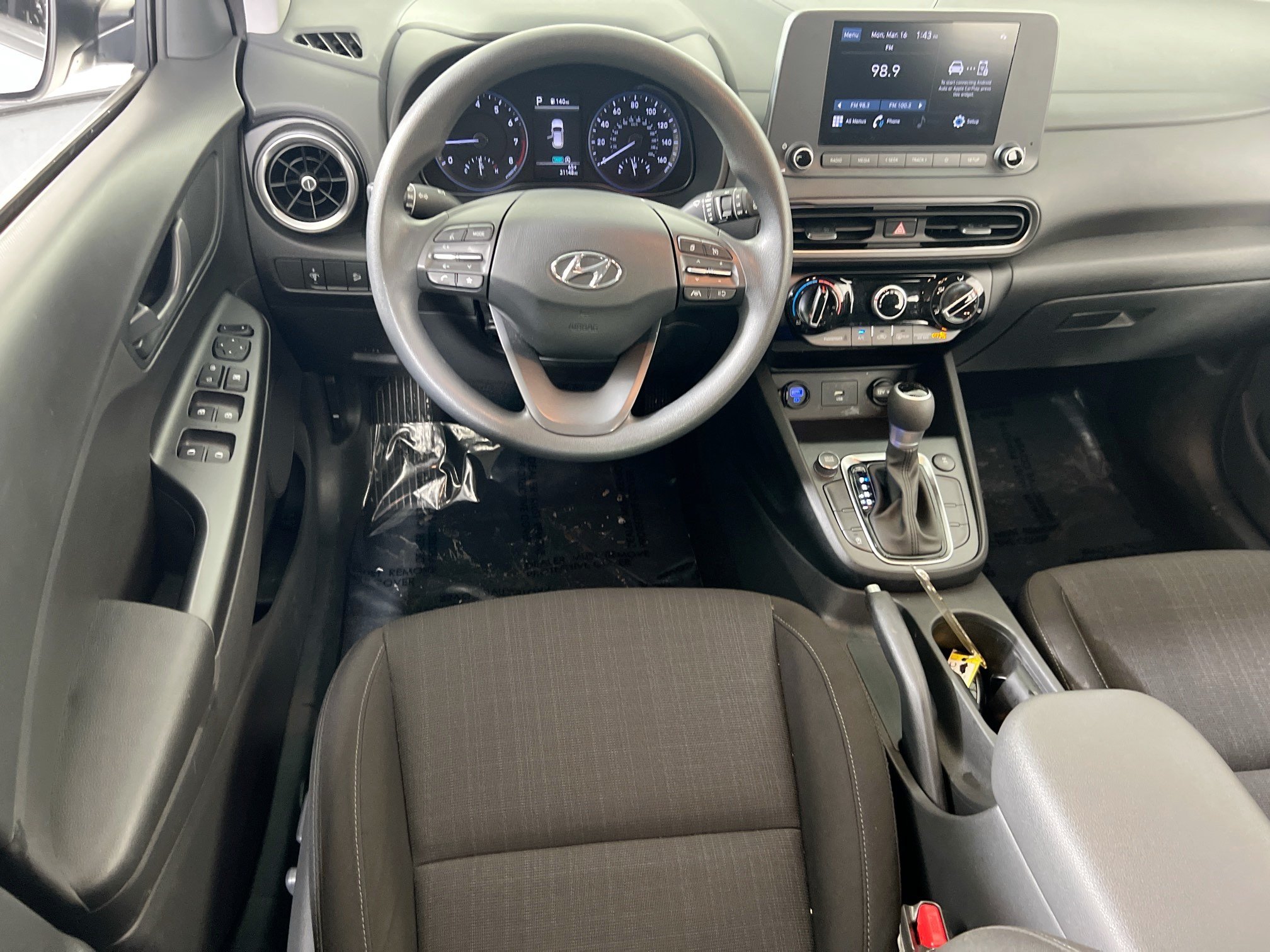 Used 2023 Hyundai Kona SEL AWD/4WD image 20