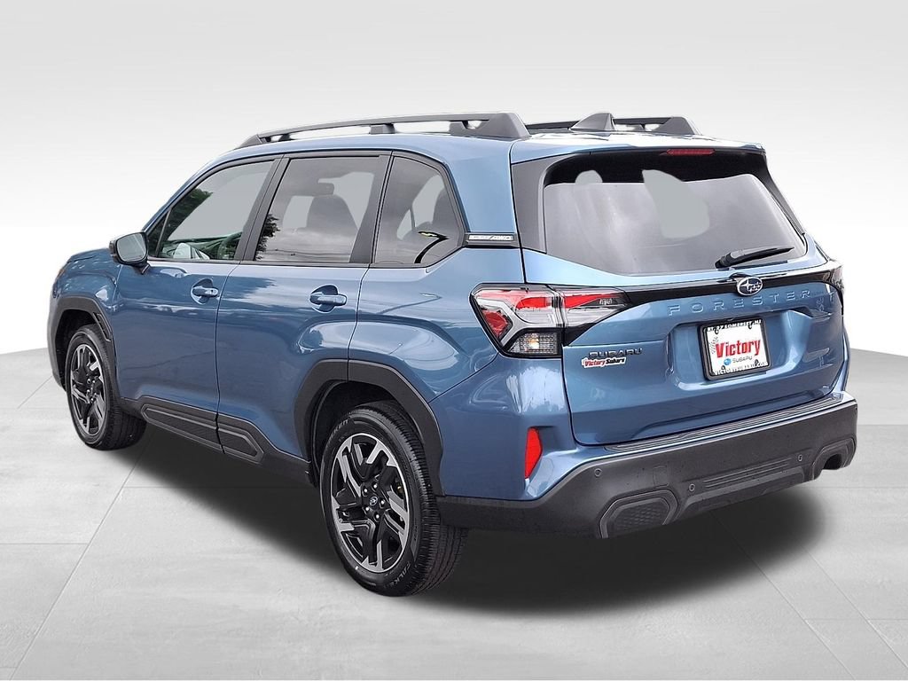 Certified 2025 Subaru Forester Limited AWD/4WD image 4