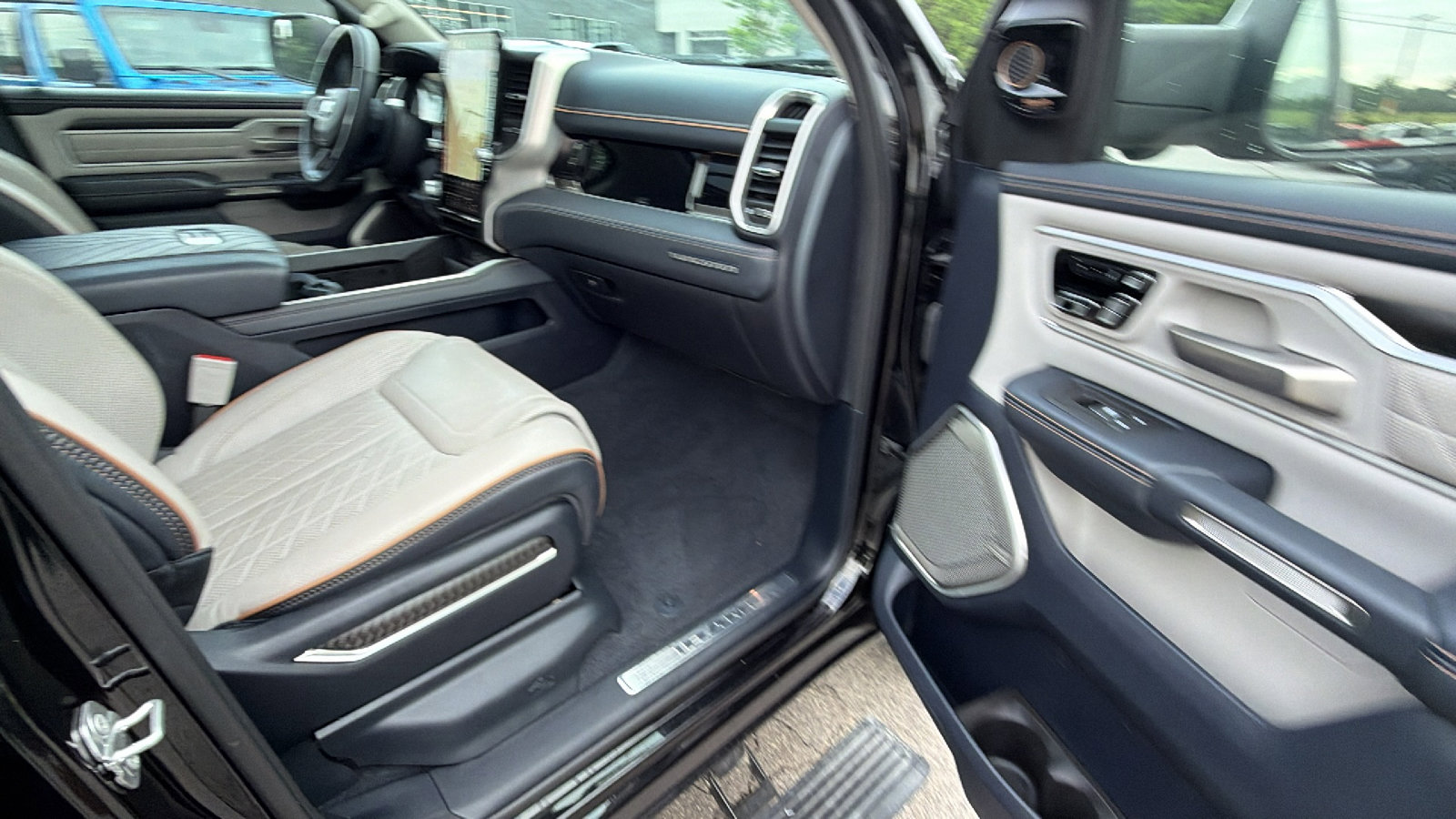 Used 2025 RAM 1500 Tungsten w/ Bed Utility Group AWD/4WD image 21
