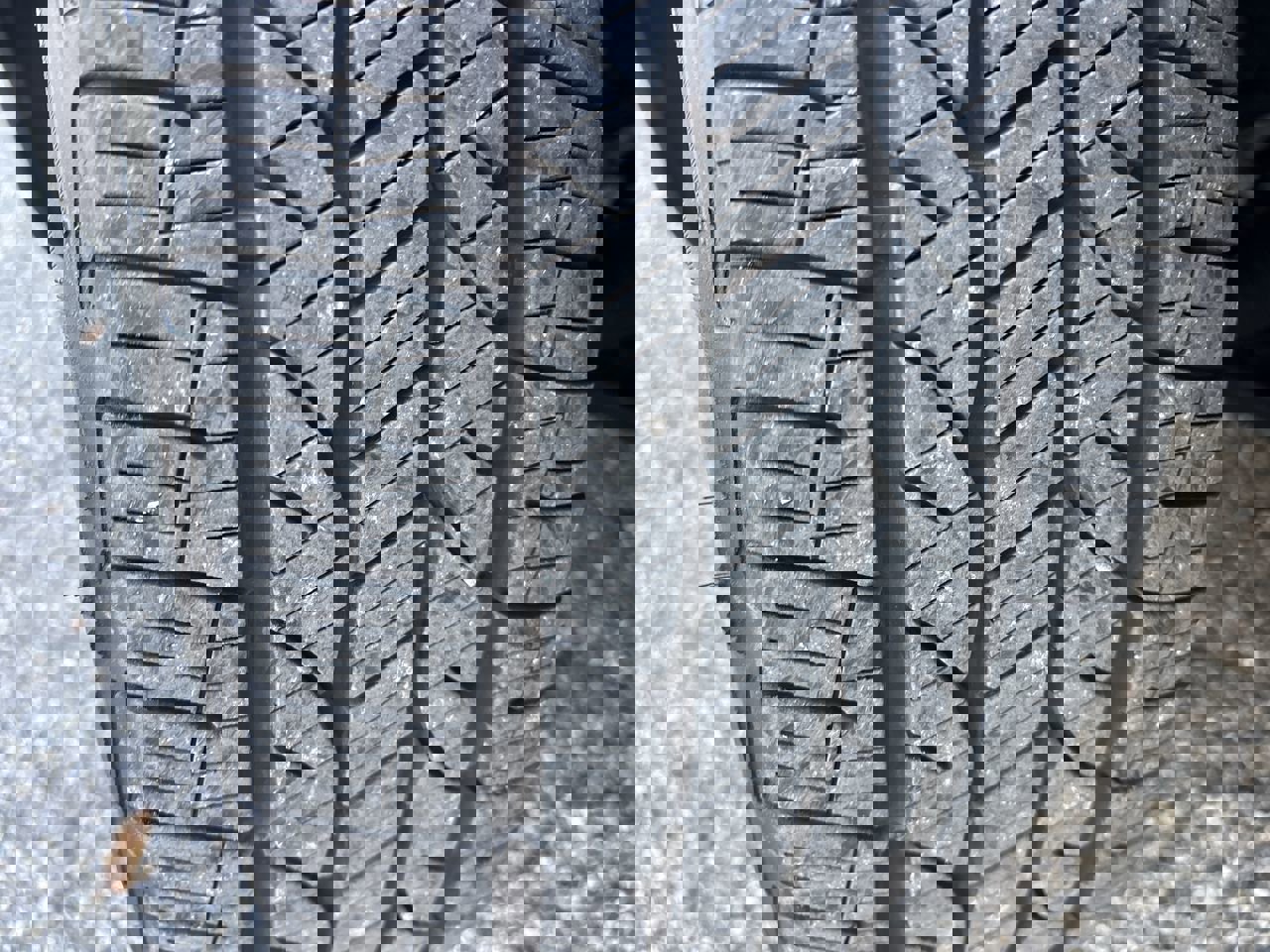 Used 2021 Lexus ES 350 w/ Premium Package image 32