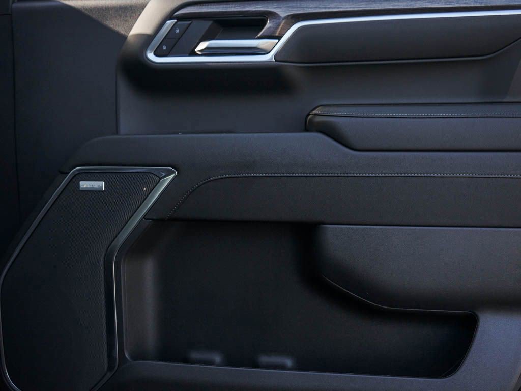 New 2025 Chevrolet Silverado 1500 LTZ w/ LTZ Premium Package image 8