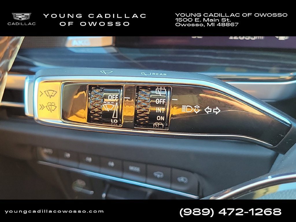 Used 2025 Cadillac Escalade Sport w/ Touring Package AWD/4WD image 16