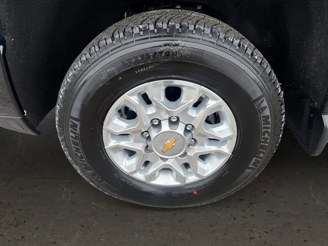 Certified 2024 Chevrolet Silverado 2500 Custom w/ Custom Value Package image 9